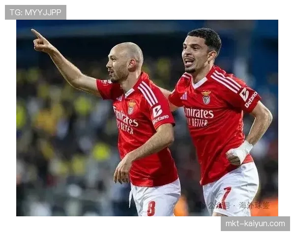 本菲卡加时赛3-2险胜多特蒙德，总分5-4晋级四强